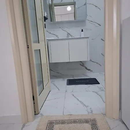Reis House Kuc (Vlore)