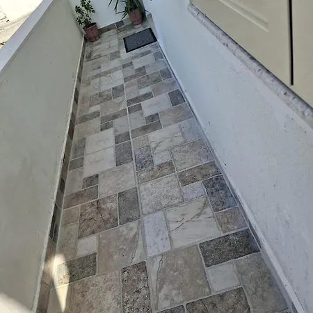 Reis House Gæstehus